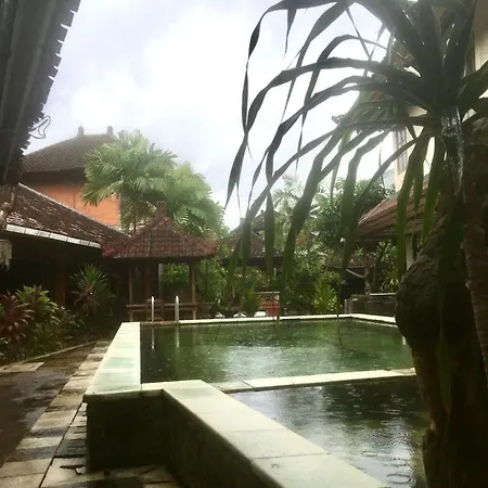 Lestari Homestay