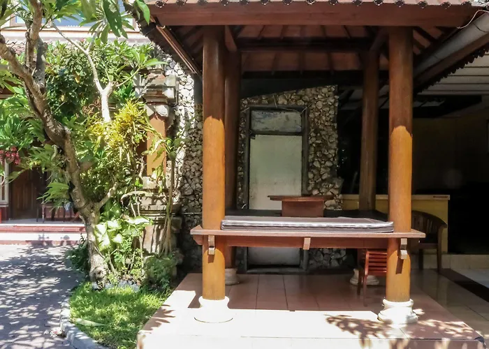Lestari Homestay *